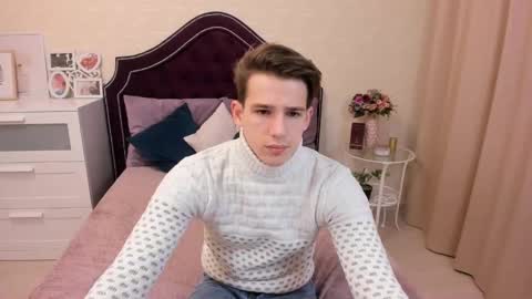 Snapshot of alexs_771 chatting on 02.24.25 Dennis online show from 02.24.25