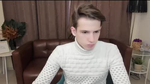 Snapshot of alexs_771 chatting on 03.06.25 Dennis online show from 03.06.25