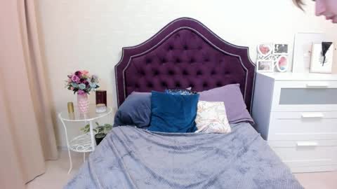 Snapshot of alexs_771 chatting on 03.10.25 Dennis online show from 03.10.25