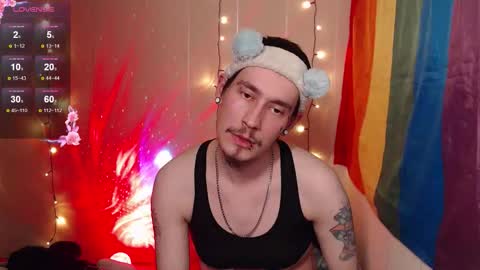 Snapshot of alexwolfmoto chatting on 12.16.25 alexwolfmoto online show from 12.16.25