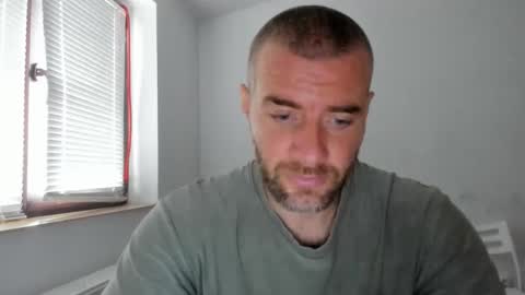 alfiesolomons87 online show from 11.04.25