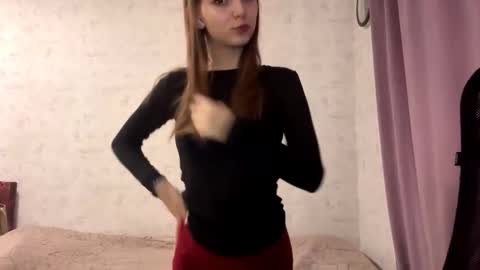 Snapshot of alfrediamordino chatting on 11.10.25 Alice online show from 11.10.25