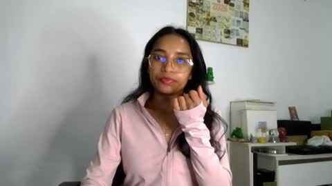 Snapshot of alia_lombardi chatting on 04.30.26 Alia Anjali online show from 04.30.26