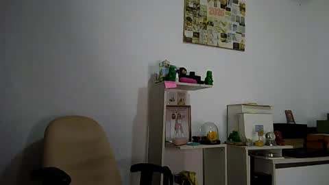 Snapshot of alia_lombardi chatting on 05.11.26 Alia Anjali online show from 05.11.26