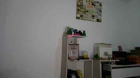 Snapshot of alia_lombardi chatting on 06.20.26 Alia Anjali online show from 06.20.26
