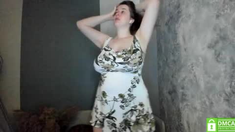 aliaa_ online show from 06.05.26