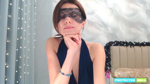 Snapshot of alica_webcam chatting on 12.10.24 Alice online show from 12.10.24