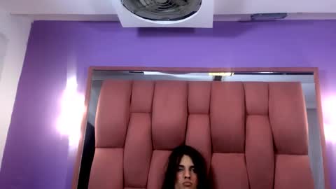 Snapshot of alicastillo chatting on 11.15.25 alicastillo online show from 11.15.25