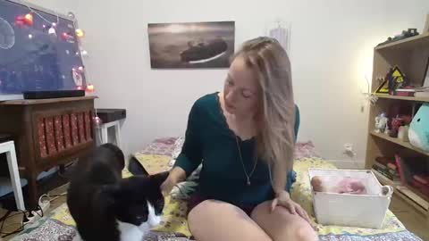 Alice online show from 10.24.25