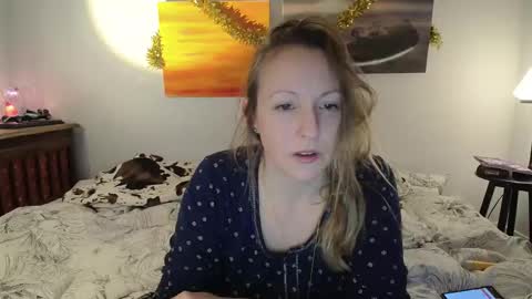 Snapshot of alice8363 chatting on 01.08.26 Alice online show from 01.08.26