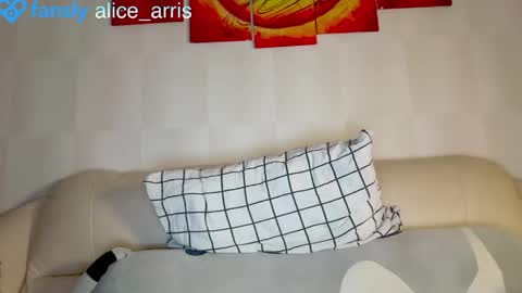 Alice Aris online show from 05.26.26