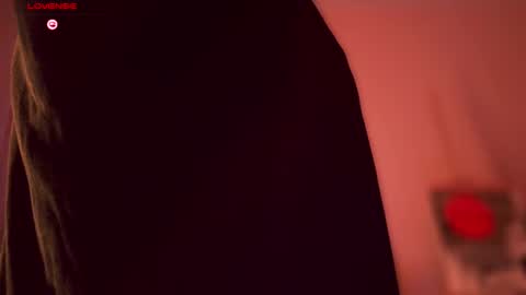 Snapshot of alice__madness chatting on 11.30.25 Alice online show from 11.30.25