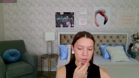 Alice in Wonderland  online show from 01.24.25