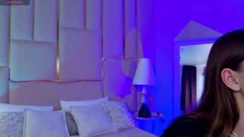 Alice in Wonderland  online show from 02.24.25