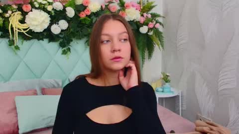 Alice in Wonderland  online show from 10.12.25