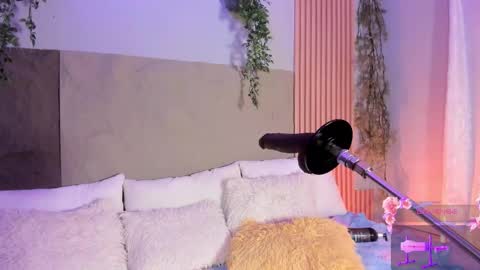 Mey online show from 03.22.26