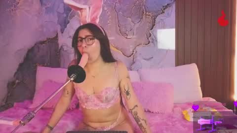 Snapshot of alice_cute77 chatting on 06.03.26 Mey online show from 06.03.26