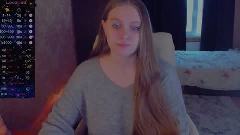 Snapshot of alice_dreamgirl_ chatting on 02.02.25 Alice 3 online show from 02.02.25