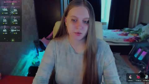 Snapshot of alice_dreamgirl_ chatting on 03.03.25 Alice 3 online show from 03.03.25