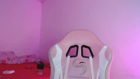 Maria  Join free Telegram and suscribe my OF online show from 04.08.26