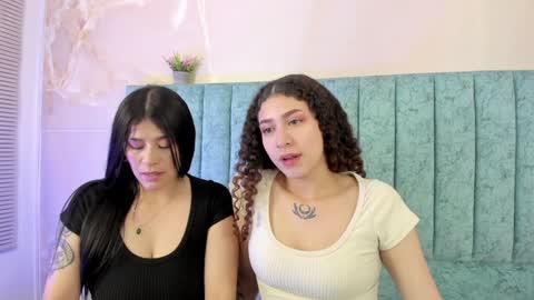 Snapshot of alice_martinez_ chatting on 01.15.25 alice and amber online show from 01.15.25