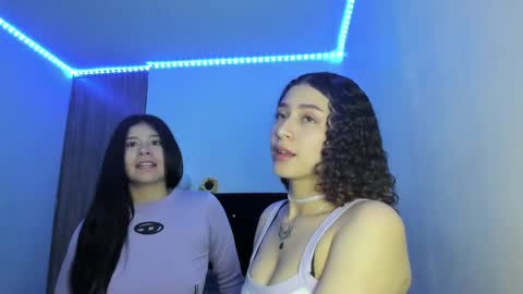 Snapshot of alice_martinez_ chatting on 02.26.25 alice and amber online show from 02.26.25