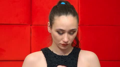 AliceMunro online show from 01.26.25