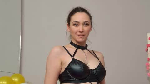 AliceMunro online show from 02.22.25