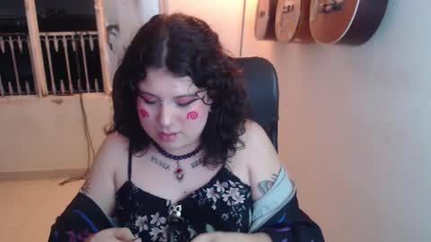 Alicia Aldara online show from 11.29.25