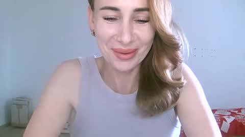 Snapshot of alice_sewx chatting on 09.23.25 Alice Sewx online show from 09.23.25