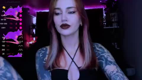 Snapshot of alice_specter chatting on 07.15.26 Alice online show from 07.15.26