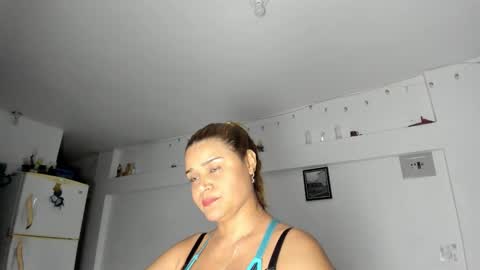 Snapshot of alice_thompsonx chatting on 01.14.26 Alice thompsonx online show from 01.14.26