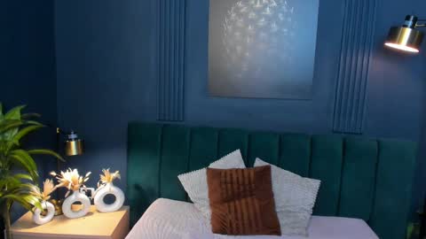 Snapshot of aliceandsia chatting on 09.09.25 Alice and Asia online show from 09.09.25