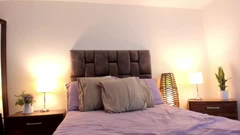 Alice Cullen online show from 10.18.25