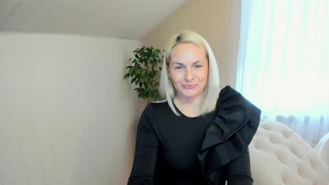 Snapshot of alicee__grace chatting on 12.24.24 Alicee online show from 12.24.24