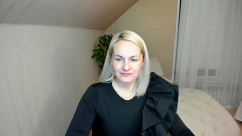 Snapshot of alicee__grace chatting on 12.24.24 Alicee online show from 12.24.24