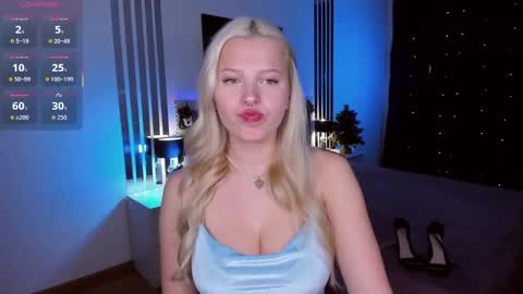 Snapshot of alicefreman chatting on 01.09.26 Alice online show from 01.09.26