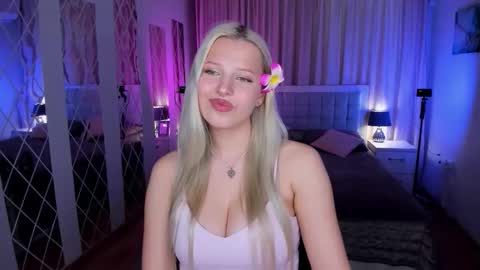 Snapshot of alicefreman chatting on 02.27.26 Alice online show from 02.27.26