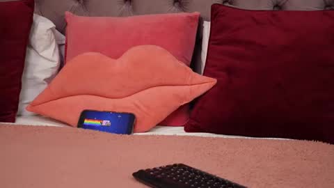 AliceHadley online show from 12.15.25