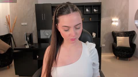 Alice online show from 01.05.25