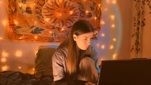 Alice online show from 02.10.26