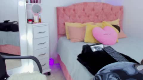  ALICEKIING online show from 02.12.25