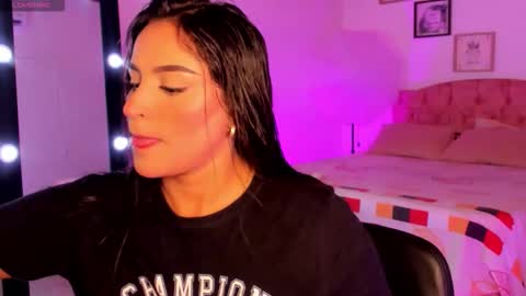  ALICEKIING online show from 10.20.25