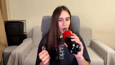 alicekollt online show from 11.05.25