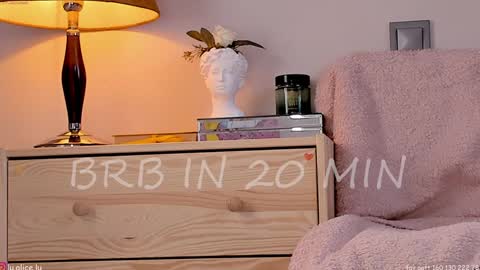 Elle online show from 02.04.25