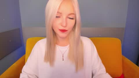 alicemonro online show from 10.25.25