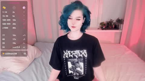 Snapshot of alicentity chatting on 02.08.25 Alice online show from 02.08.25