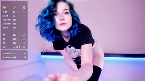 Snapshot of alicentity chatting on 09.27.25 Alice online show from 09.27.25