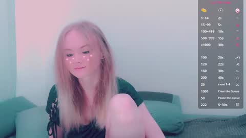 Snapshot of alicenya chatting on 07.26.26 Alice online show from 07.26.26