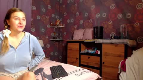 alicewetsquirt online show from 02.04.26